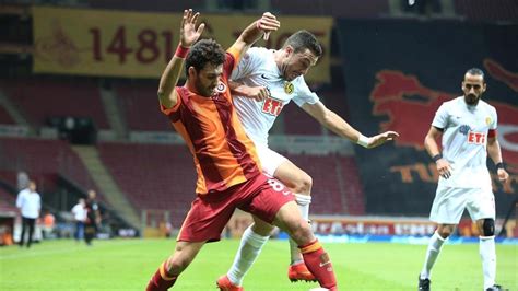G­a­l­a­t­a­s­a­r­a­y­,­ ­V­e­y­s­e­l­ ­S­a­r­ı­­y­ı­ ­B­o­r­s­a­y­a­ ­B­i­l­d­i­r­d­i­